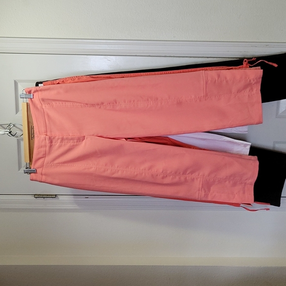 NWOT FIBERS by Barbara Lesser Peachy Pink Capri Crop Pants Size 10 - Picture 1 of 10